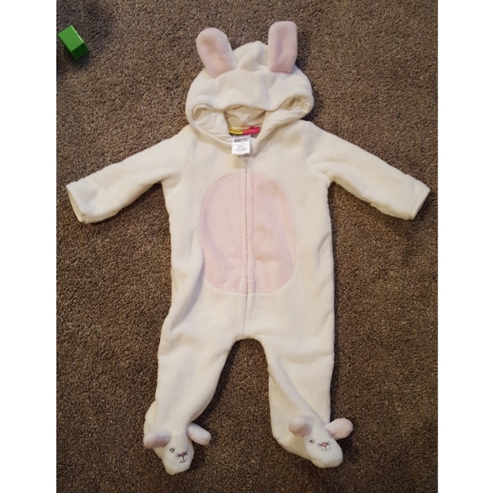 Bunny costume